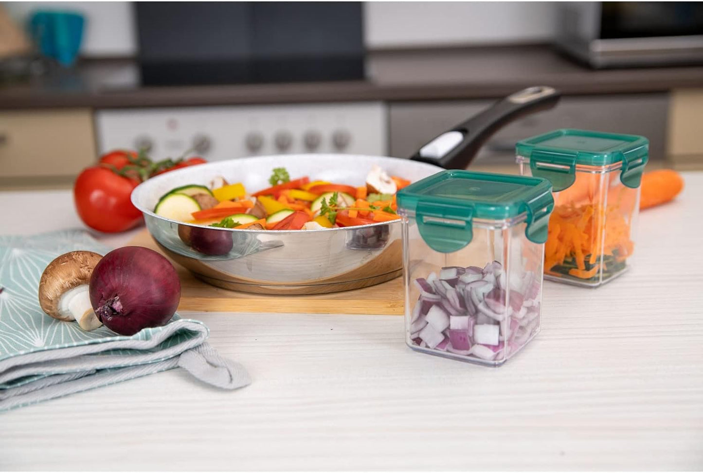 Cortador de Verduras y Mandolina 8 en 1 – El Kit de Cocina Todo en Uno con Recipiente